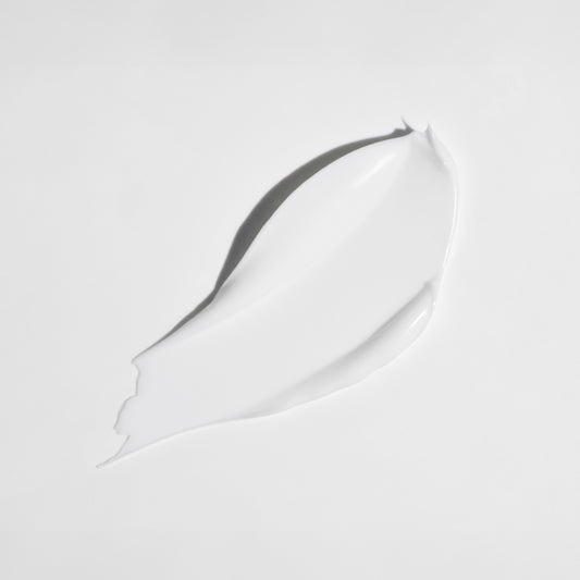 Bio-Active Ceramide Repairing and Plumping Moisturiser texture shot