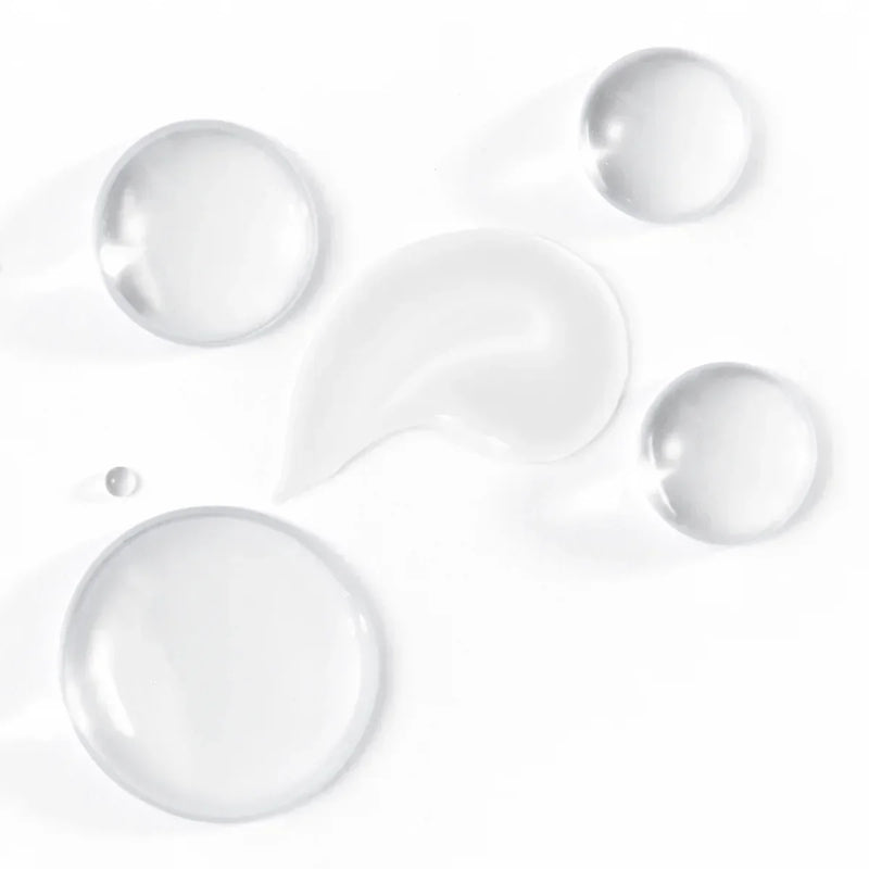 HA serum and niacinamide serum droplets
