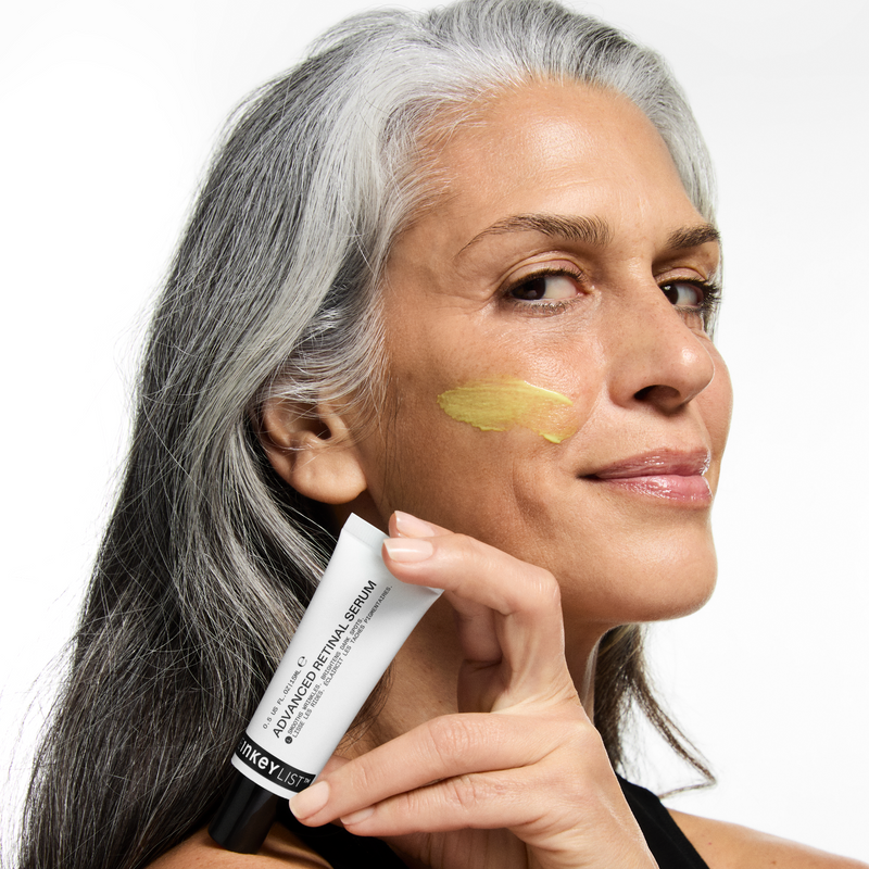 model holding retinol