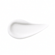 Peptide moisturiser product droplet