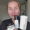 woman applying her skincare